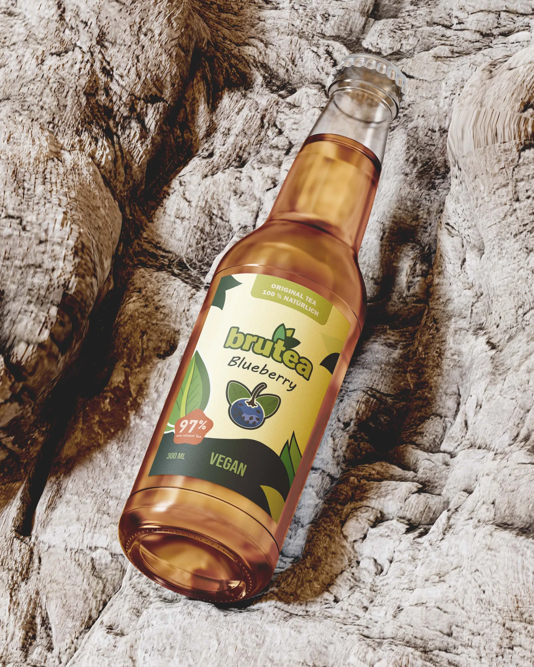 BruTea Glasflasche — Etikett-Variante mit dunklem Frucht-Layout, Brand & Packaging Design von Emrach aus Aachen